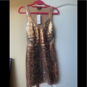 Bebe dress XS BNWT